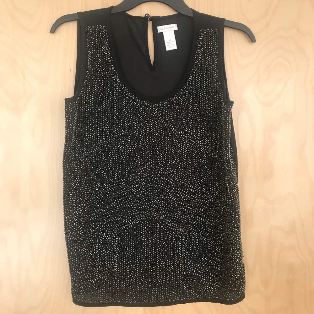Cache beaded top